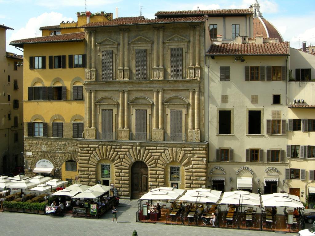 Palazzo Uguccioni Apartments Firenze Eksteriør billede
