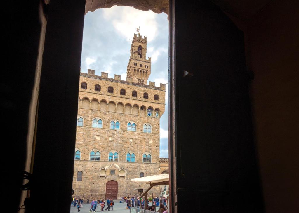 Palazzo Uguccioni Apartments Firenze Eksteriør billede